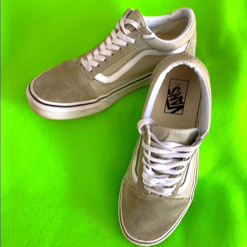Van shoes used size 8.5 women or men size 7
